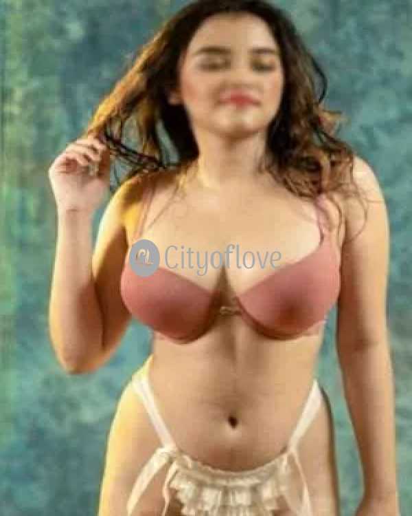Amazing Call Girl Offered Unlimited Shots in Baripada