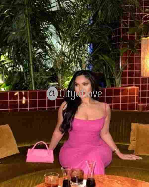 Unlimited Romance With Top Class Female Verified Service