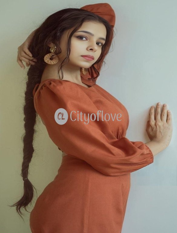 Escape to Elegance: Surat's Exclusive Call Girls Offer Luxury